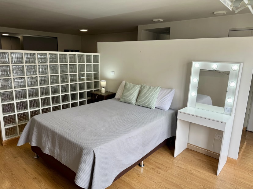 Moderno Monoambiente en Obrajes